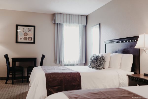 Eastland Suites Hotel & Conference Center Bloomington
